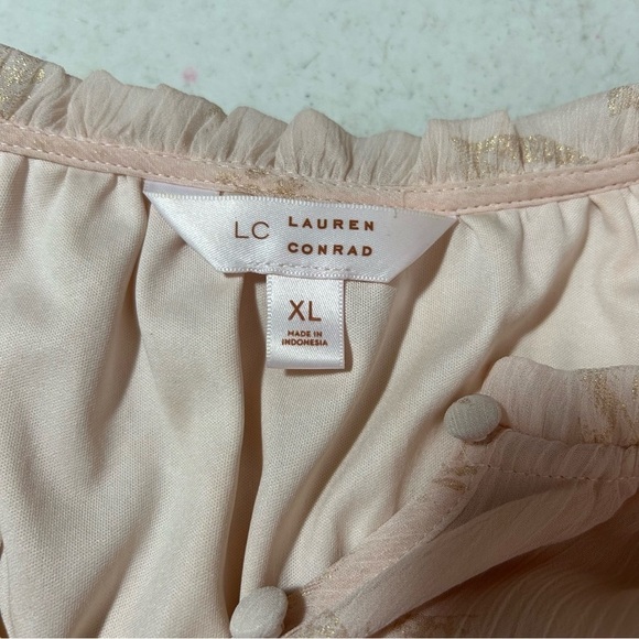 LC Lauren Conrad Women's Blouse Tunic Long Sleeve Pink/Gold Flower Print XL - Picture 2 of 4